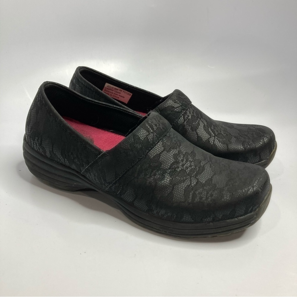 Sanita clogs o2 black leather floral size 38